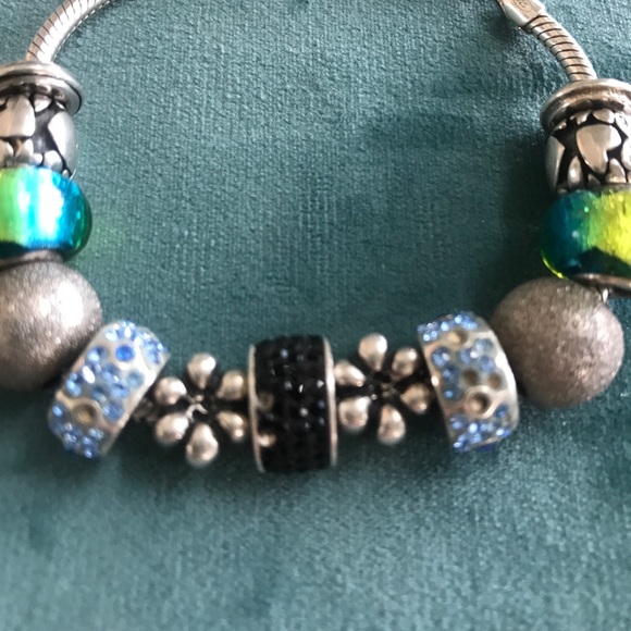 Helzberg charm bracelet Clearance